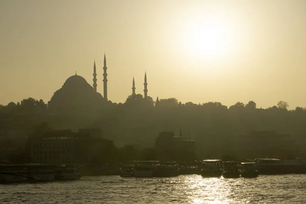 Вид Стамбул Набережной Закате Закат Панорамный Вид Стамбул Пирса — стоковое фото