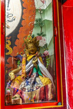 Arunachal Pradesh, Hindistan 'daki Tawang Manastırı İçinde Heykel Fotoğrafı