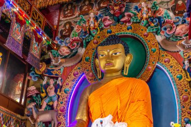 Arunachal Pradesh, Hindistan 'daki Tawang Manastırı İçinde Heykel Fotoğrafı