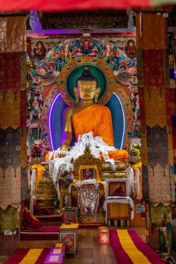 Arunachal Pradesh, Hindistan 'daki Tawang Manastırı İçinde Heykel Fotoğrafı