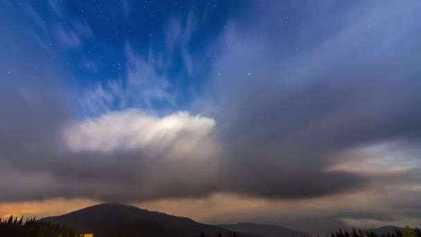 A short time lapse of a cloudy night on Carpathuan Mountaun — стоковое видео