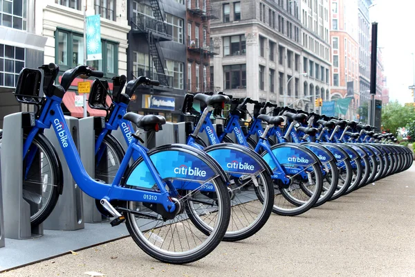 NUEVA YORK - 02 DE SEPTIEMBRE: Estación de acoplamiento Citi Bike en septiembre — Foto de Stock