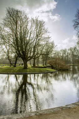 Gün batımı Vondelpark, Amsterdam. Bir kamu kentsel Park 47 h
