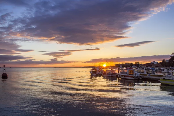 Puesta de sol en Olhao, capital de los humedales de Ria Formosa — Foto de Stock