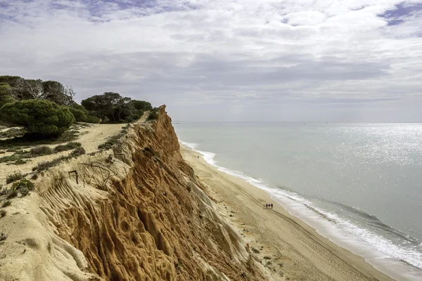 Western Algarve klify Atlantyku plaży scenariusz. — Zdjęcie stockowe