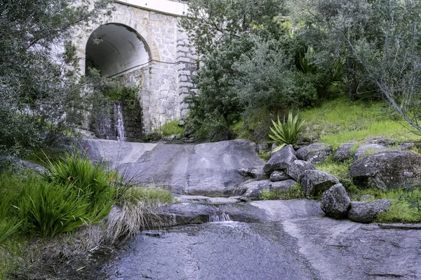 Monchique village famous therapeutic pure fresh mountain water s — Stock Photo, Image
