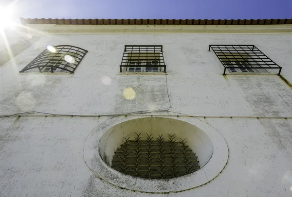 Klooster van de heilige Benedictus van Castris, een nationaal monument in de provincie Evora, regio Alentejo. Portugal. — Stockfoto