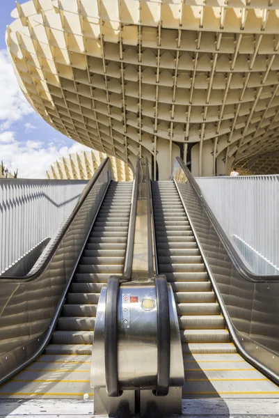 SEVILLE, SPAIN - MAY 2014: Texture graphic detail of Metropol Parasol in Plaza de la Encarnacion on 31 of May 2014 in Sevilla, — Stock Photo, Image