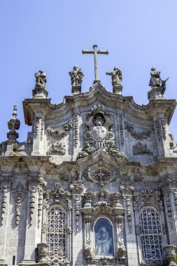 Porto Carmelitas Kilisesi ve Carmo Church cephe detay.