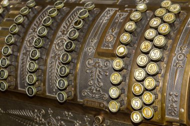 Klavye closeup antika bir Yazar kasa.