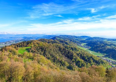 Baharda mt. Uetliberg görüntülemek