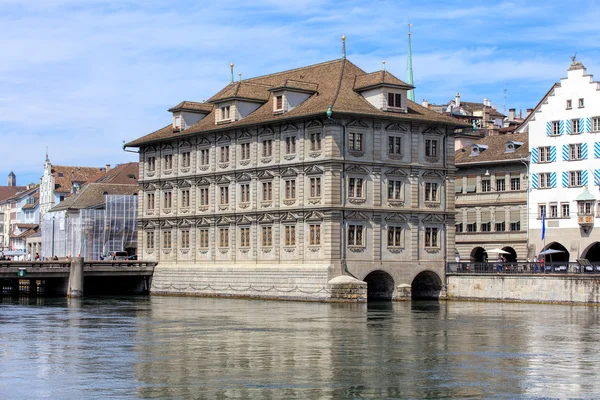 Zurich rådhuset byggnad — Stockfoto