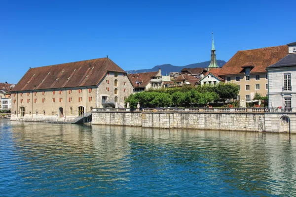 Binalar Aare Nehri Solothurn, İsviçre — Stok fotoğraf