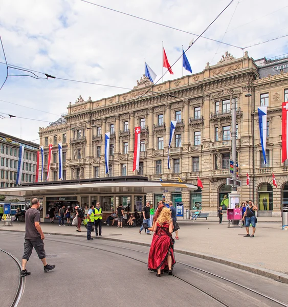 Placu Paradeplatz w Zurych, Szwajcaria — Zdjęcie stockowe