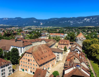 Solothurn'daki St. Ursus Katedrali kulesinden manzara