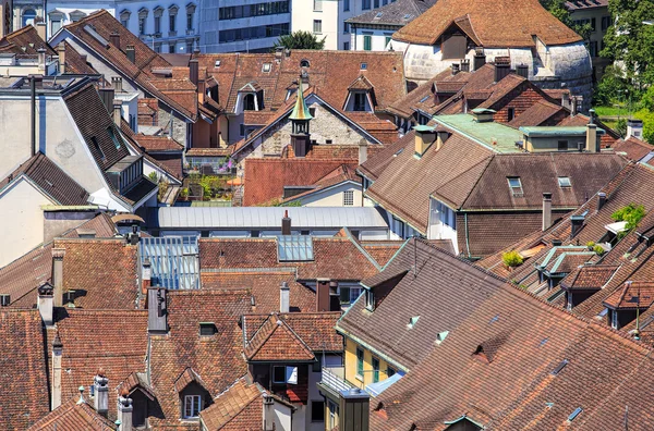Solothurn eski şehir çatıları — Stok fotoğraf