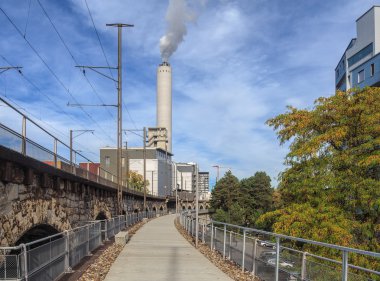 Zürih tren viyadük boyunca görüntülemek