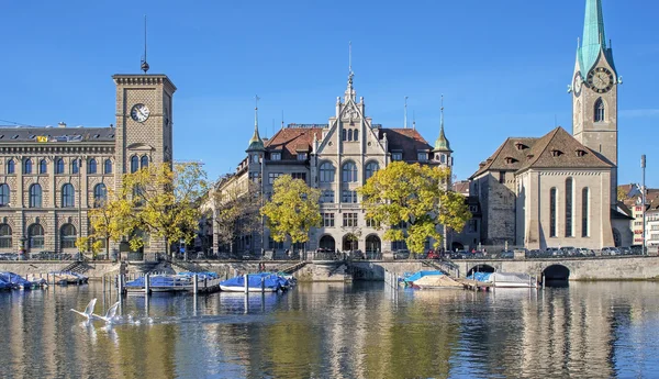 Zurich, el río Limmat —  Fotos de Stock