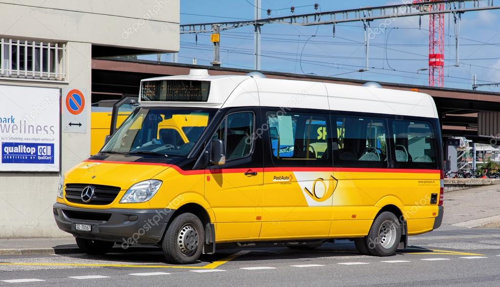 ПостАвто – Стоковое Редакционное Фото © Photogearch #84082944