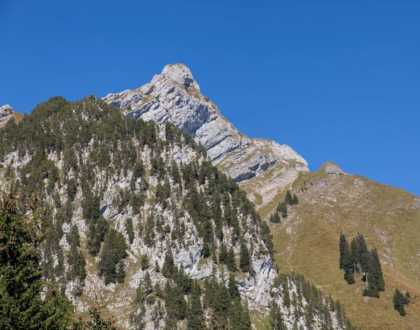 Mt. Pilatus sonbaharda görüntülemek — Stok fotoğraf