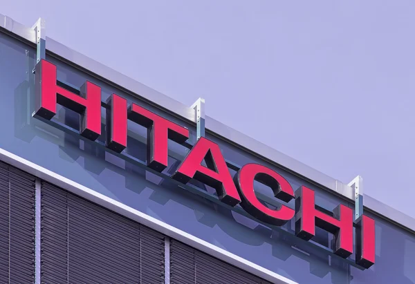 Firme en el edificio de oficinas de Hitachi Data Systems AG — Foto de Stock