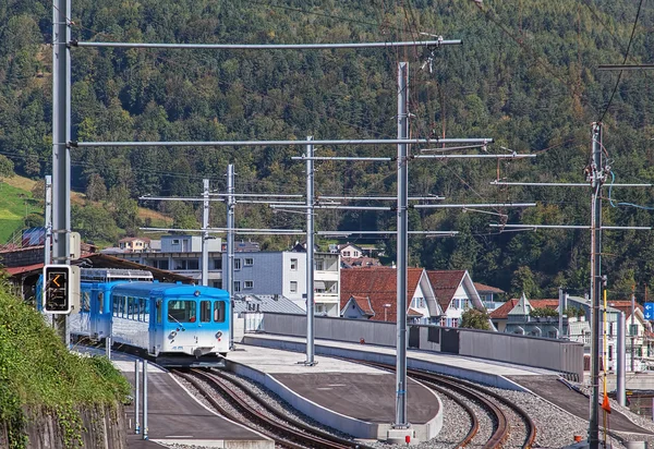 Rigi järnvägar tåg på stationsplattformen — Stockfoto