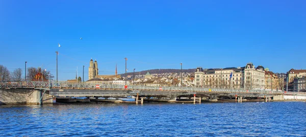 Ponte Quaibrucke a Zurigo, Svizzera — Foto Stock