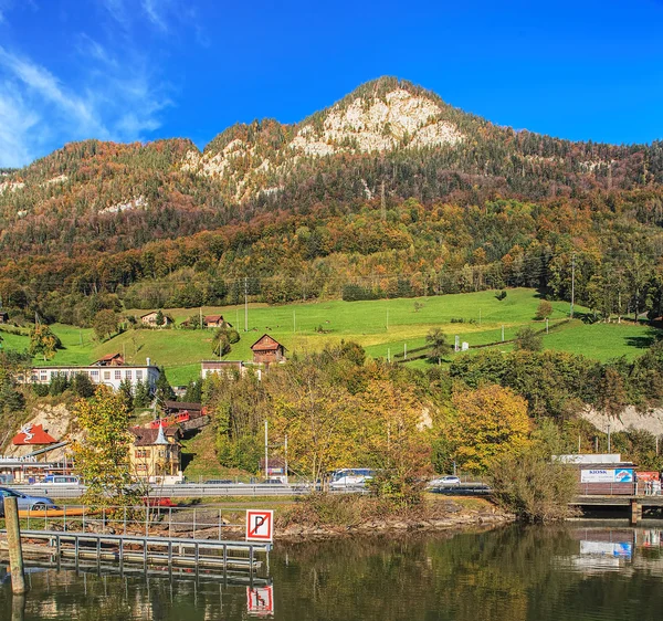 Vista em Alpnachstad, Suíça — Fotografia de Stock