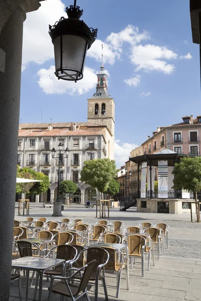 Zentraler platz in der Altstadt von segovia, spanien — Stockfoto