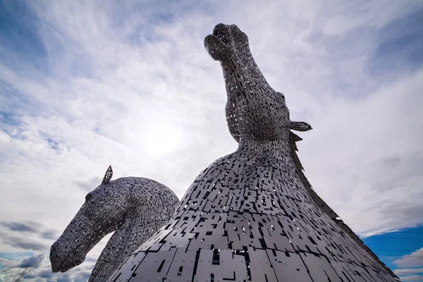 Kelpies 馬の頭の彫刻 — ストック写真