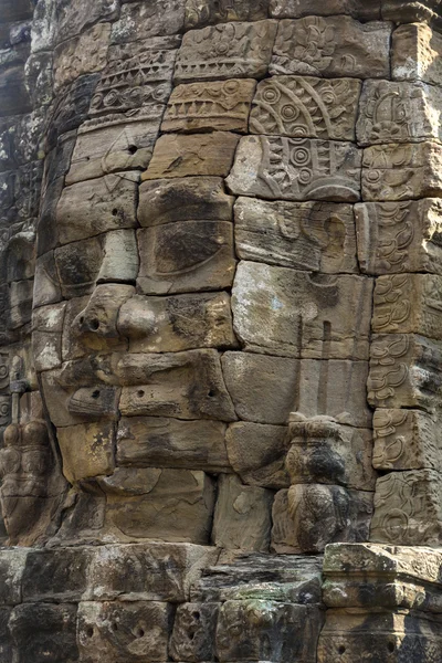 Stone face of king Jayavarman VII — Stock Photo, Image