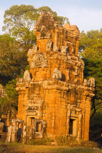 North Khleang towers in Angkor Thom complex — Stock Photo, Image