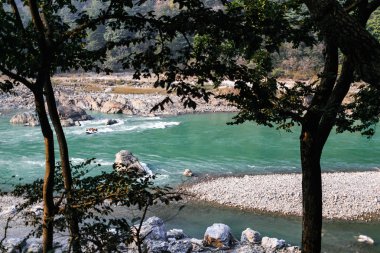 Ganga ve Rishikesh, kutsal Hint görünümünü yerleştirin, yoga'nın başkenti