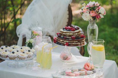 tatlı tablo dekore tatlılar yaz düğün piknik için Kupası