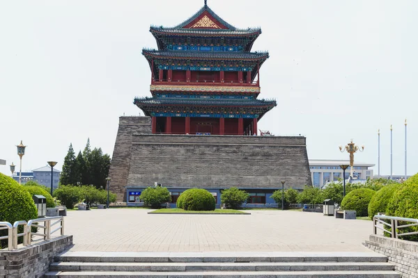 BEIJING, CHINA - 18 DE MAYO DE 2016: Plaza de Tiananmen - el tercero de l — Foto de Stock