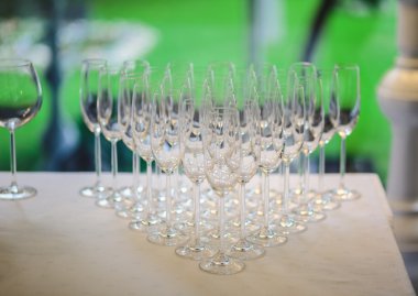 şarap bardakları kompozisyon