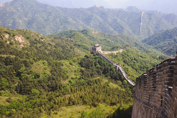 中国の万里の長城は — ストック写真