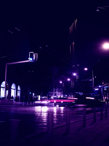 Θολή Νύχτα Δρόμο Αφηρημένο Φόντο Της Πόλης Νέον Μπλε Αποχρώσεις — Φωτογραφία Αρχείου
