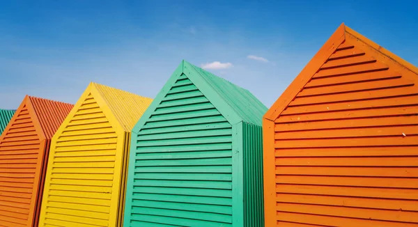 Helle Sommer Abstrakten Hintergrund Orangen Und Grünen Strand Dressing Häuser — Stockfoto