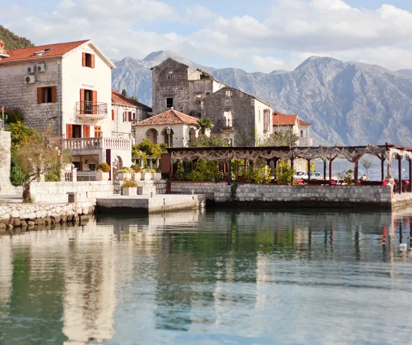 Perast, Baía de Kotor, Montenegro, Mar Adriático . — Fotografia de Stock
