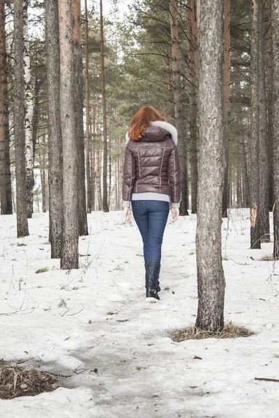 The red-haired girl — Stock Photo, Image