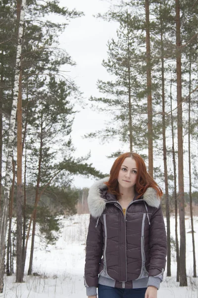 The red-haired girl — Stock Photo, Image