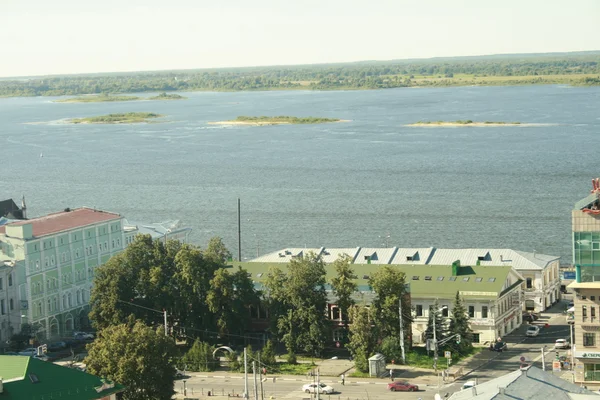 Stadt am Fluss Oka — Stockfoto