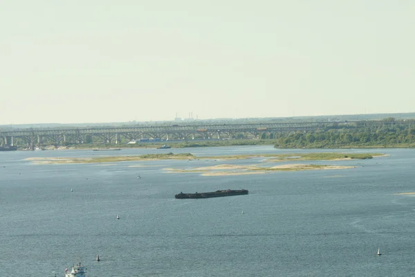 Oka Nehri üzerinde şehir