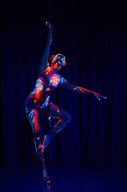 seksi kadın striptiz dans