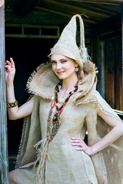 Starobylé středověké žena — Stock fotografie