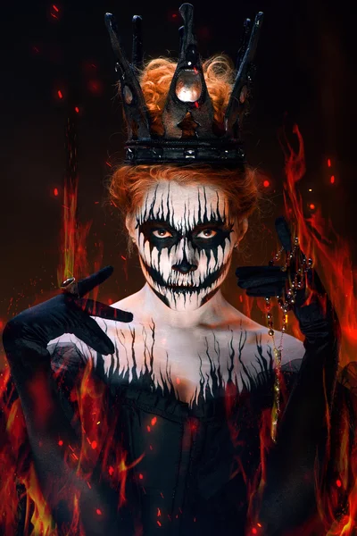 Scary halloween female — Stock Photo, Image