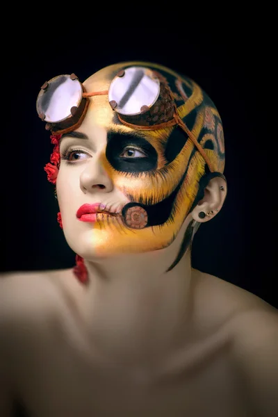 Mujer gótica con maquillaje de arte — Foto de Stock