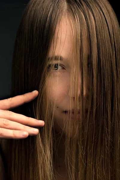 Woman with long hair — Stock Photo, Image