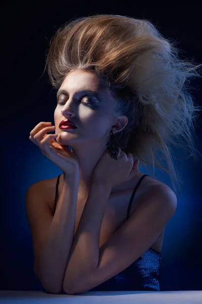 Stylish woman with messy hair — Stock Photo, Image